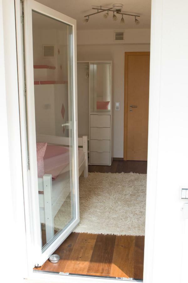 Ferienhaus Giulia In Gunzburg Ideal Fur 2 Familienアパートメント エクステリア 写真